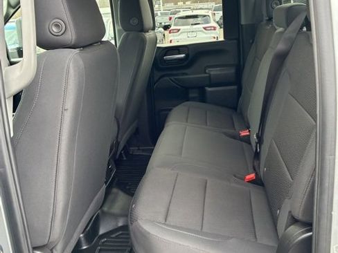 Used 2025 GMC Sierra 2500 Pro image 17