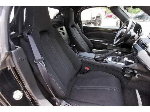 New 2026 MAZDA MX-5 Miata Club w/ Interior Package RWD image 9
