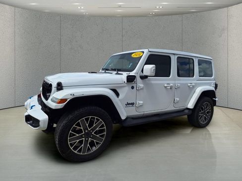 Used 2024 Jeep Wrangler High Altitude AWD/4WD image 1