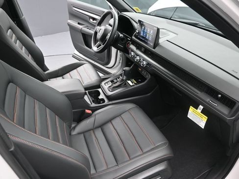 Certified 2025 Honda CR-V Sport-L image 28