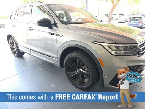 Used 2024 Volkswagen Tiguan SE R-Line AWD/4WD image 2