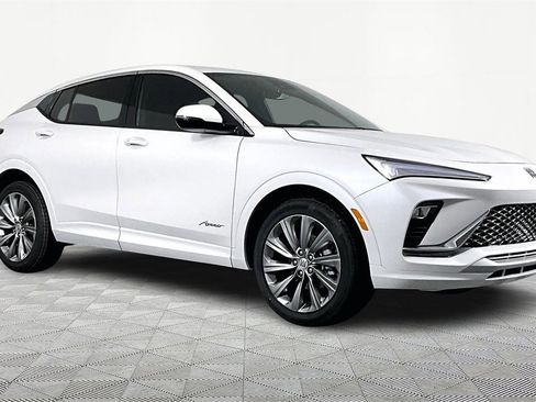 New 2026 Buick Envista Avenir image 3