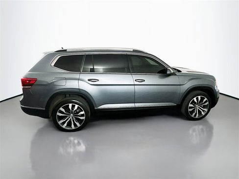 Used 2019 Volkswagen Atlas SEL Premium image 8