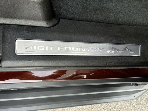 Used 2022 Chevrolet Tahoe High Country image 22