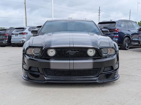 Used 2014 Ford Mustang GT Premium image 2