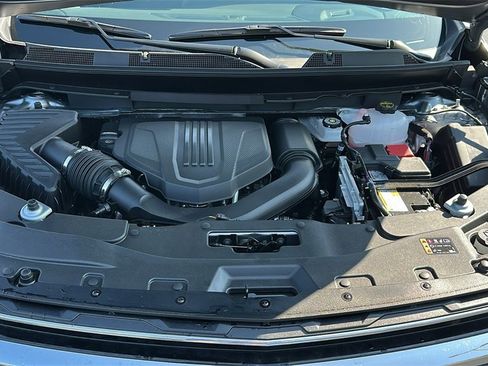 New 2025 Chevrolet Traverse LT w/ LPO, Floor Liner Package image 31
