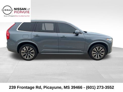 Used 2021 Volvo XC90 T6 Momentum w/ Protection Package Premier AWD/4WD image 7