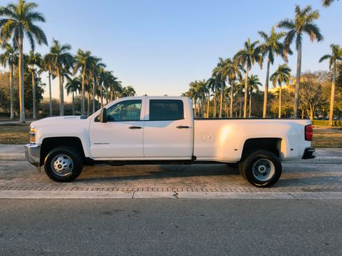 Used 2017 Chevrolet Silverado 3500 W/T image 4