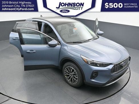 New 2026 Ford Escape SE w/ PHEV Premium Package FWD image 33