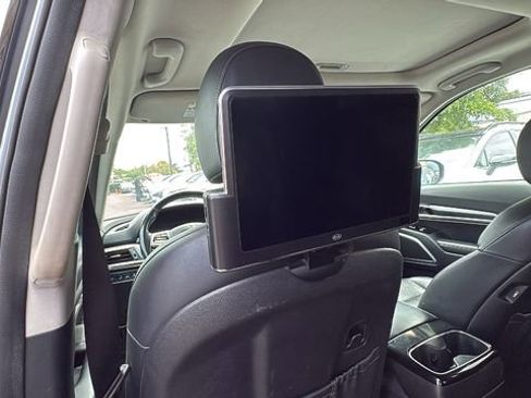 Used 2022 Kia Telluride S image 11