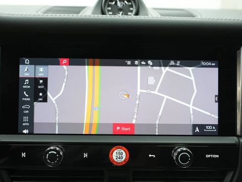 Certified 2026 Porsche Macan AWD/4WD image 20