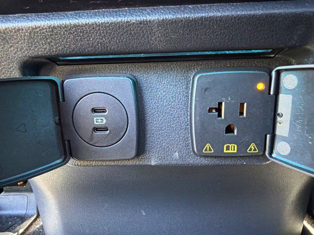 Used 2024 Ford F150 Raptor AWD/4WD image 20