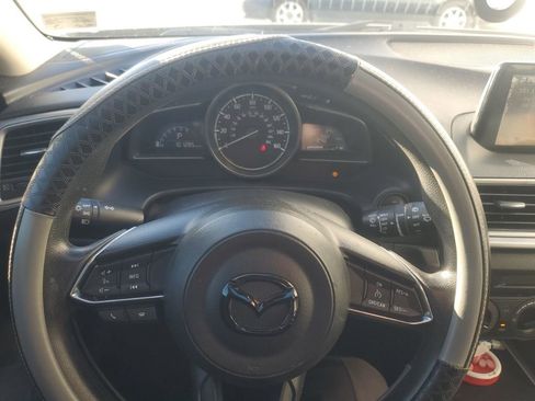 Used 2018 MAZDA MAZDA3 Sport image 14
