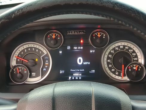 Used 2015 RAM 1500 Outdoorsman image 36