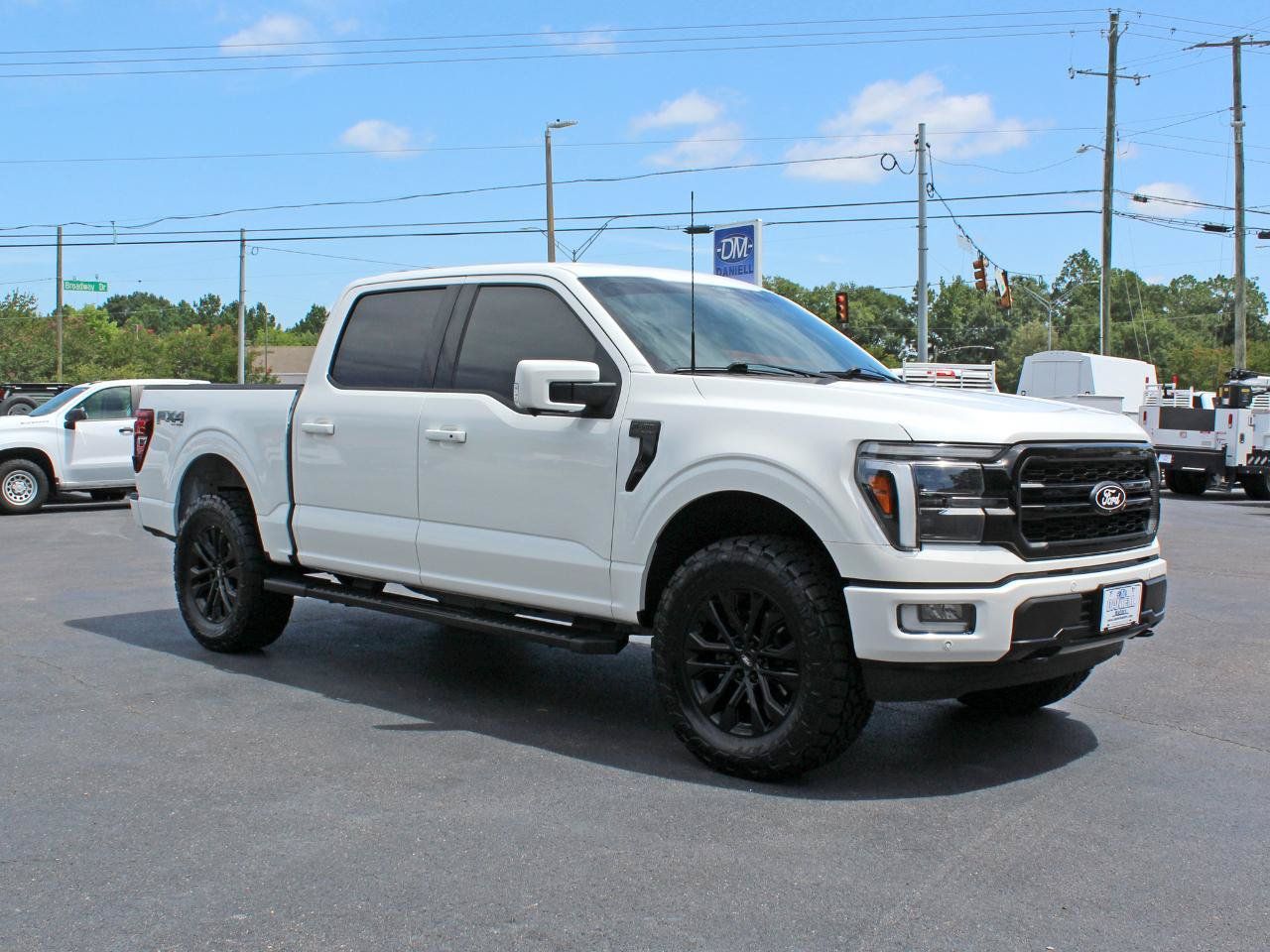 Used 2024 Ford F150 Lariat w/ Bed Utility Package AWD/4WD image 9