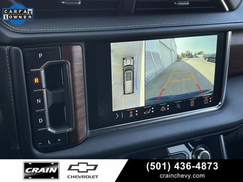 Used 2023 GMC Yukon XL Denali Ultimate image 17