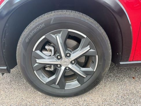 Used 2025 Honda HR-V EX-L image 12