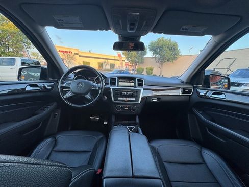 Used 2015 Mercedes-Benz ML 350 2WD w/ Premium 1 Package image 35