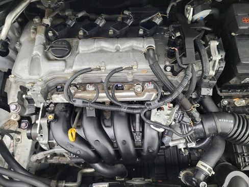 Used 2022 Toyota Corolla LE image 30