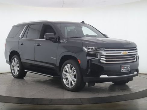 Used 2023 Chevrolet Tahoe High Country w/ Max Trailering Package AWD/4WD image 2