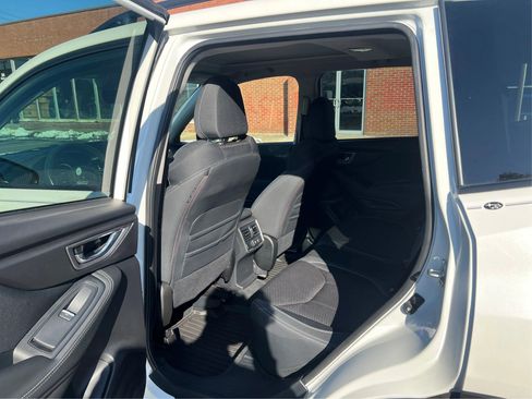 Used 2020 Subaru Forester Premium image 13