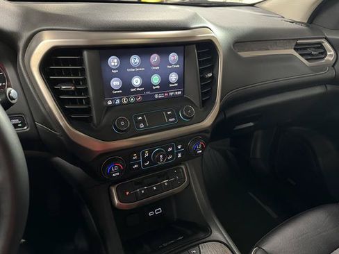 Certified 2021 GMC Acadia Denali w/ Denali Ultimate Package AWD/4WD image 16