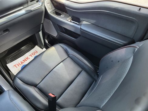 Certified 2023 Ford F150 Lariat w/ Equipment Group 502A High image 17