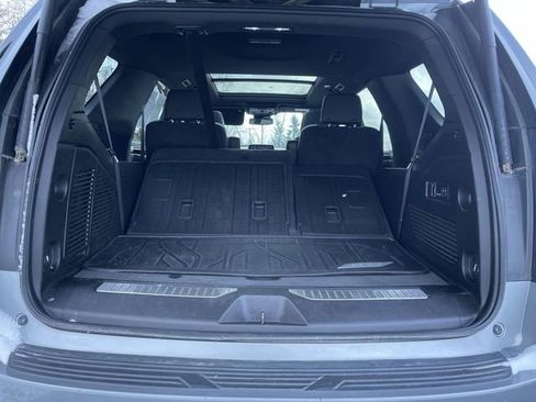 Used 2023 Chevrolet Tahoe Z71 w/ Luxury Package image 27