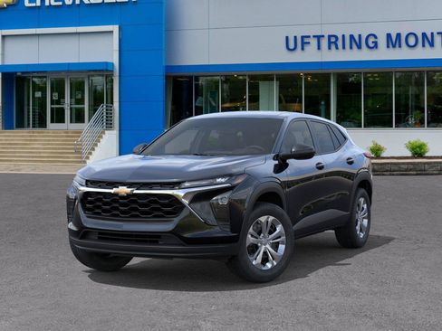 New 2026 Chevrolet Trax LS FWD image 6