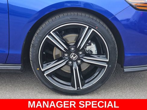 Used 2025 Honda Accord Sport image 38