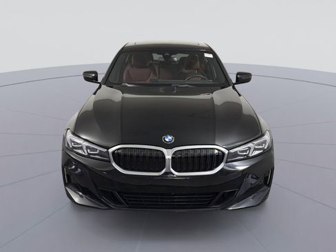 Used 2023 BMW 330i xDrive Sedan w/ Premium Package image 11