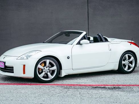 Used 2007 Nissan 350Z Grand Touring image 34