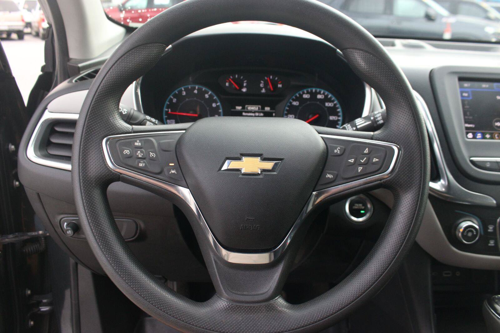 Used 2021 Chevrolet Equinox LS w/ LS Convenience Package FWD image 17