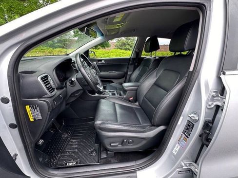 Used 2017 Kia Sportage EX AWD/4WD image 19