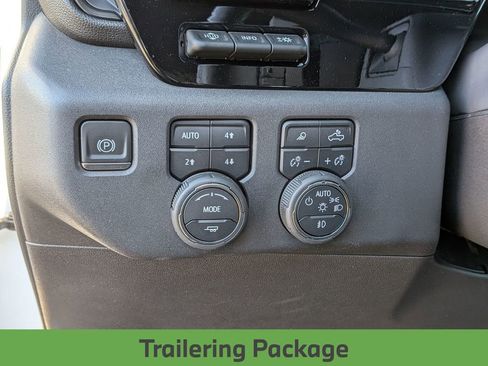 Used 2024 Chevrolet Silverado 1500 ZR2 w/ Technology Package image 9