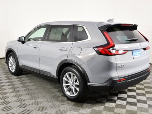 Used 2024 Honda CR-V EX-L image 8