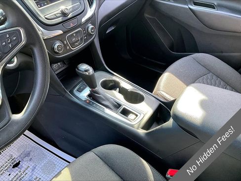 Used 2021 Chevrolet Equinox LT w/ LPO, Floor Liner Package AWD/4WD image 13