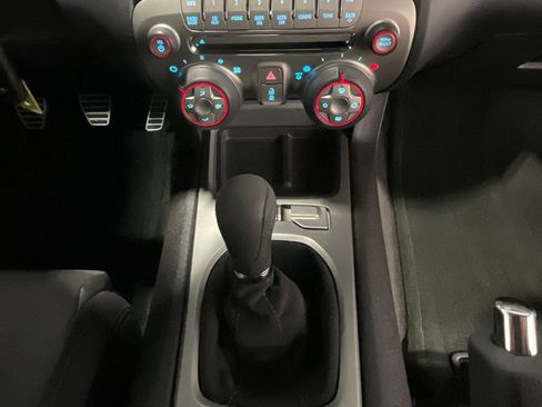 Used 2015 Chevrolet Camaro Z/28 image 54