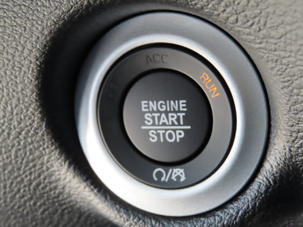 New 2027 Chrysler Pacifica Select FWD image 12