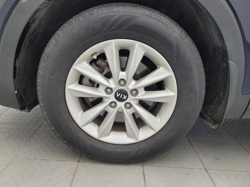 Used 2020 Kia Sorento LX w/ LX I4 Convenience Package FWD image 31
