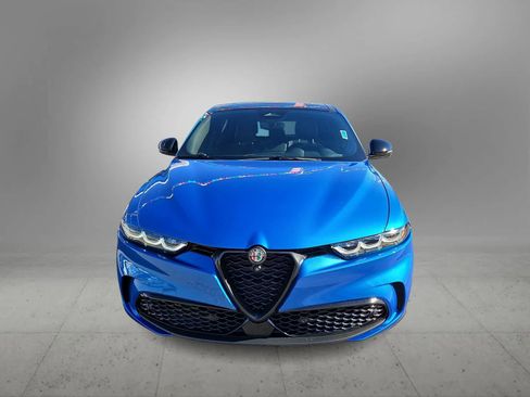 Used 2024 Alfa Romeo Tonale Veloce image 4