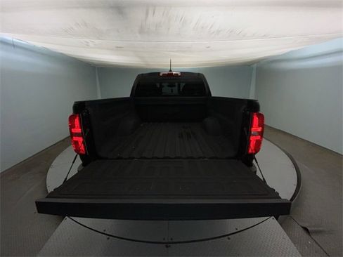 Used 2021 Chevrolet Colorado LT w/ Redline Special Edition image 23