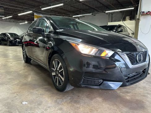 Used 2021 Nissan Versa SV FWD image 1