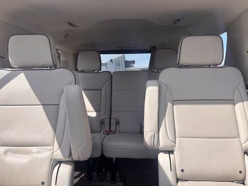 Used 2021 GMC Yukon Denali w/ Denali Ultimate Package AWD/4WD image 13
