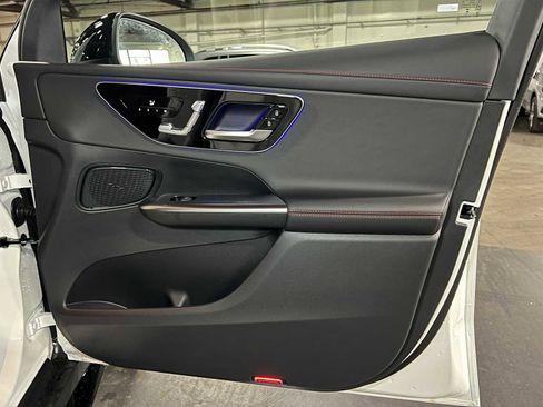 New 2026 Mercedes-Benz GLC 43 AMG 4MATIC image 10