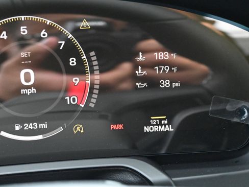 Used 2026 Porsche 911 GT3 image 32