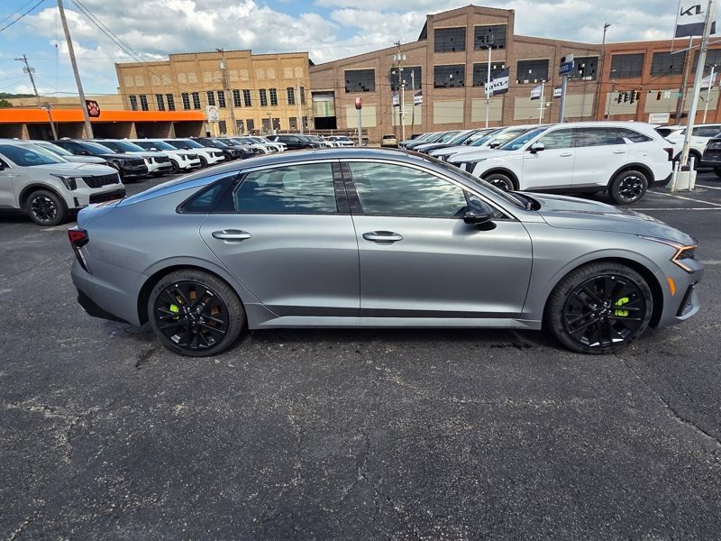New 2026 Kia K5 GT w/ GT1 Package FWD image 8