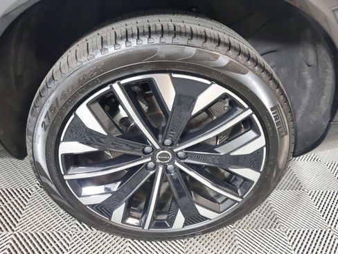 Used 2026 Volvo XC90 B6 Ultra AWD/4WD image 11