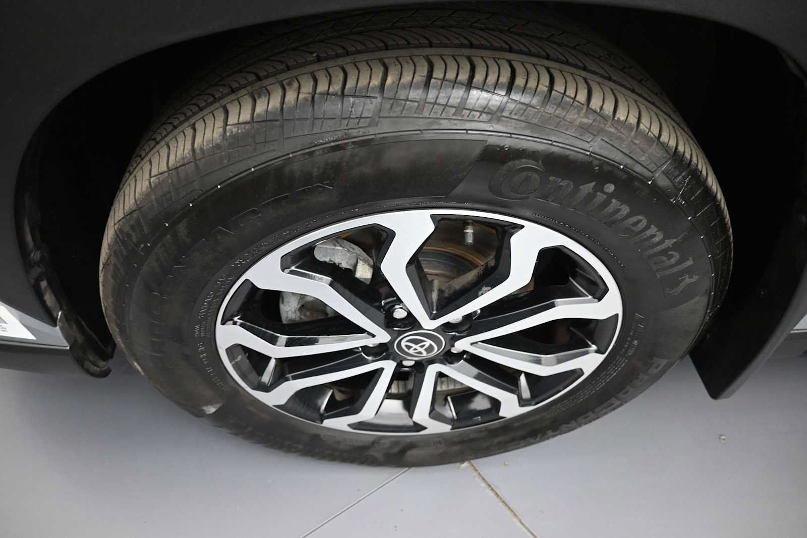 Certified 2024 Toyota Corolla Cross AWD Hybrid image 13