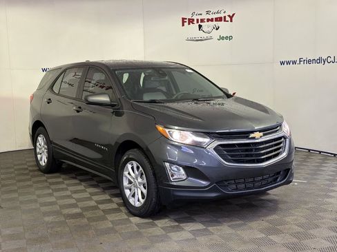 Used 2020 Chevrolet Equinox LS AWD/4WD image 2